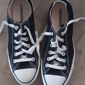Converse All Star Sneakers size 7 Mens size 9 womens